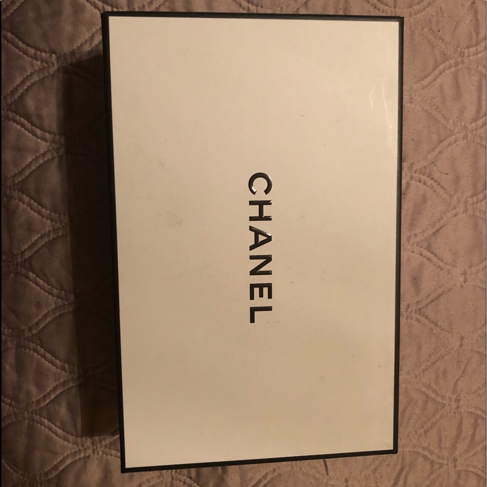 Reserved /Gift Box